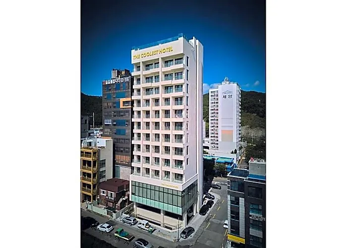 The Coolest Hotel 3*