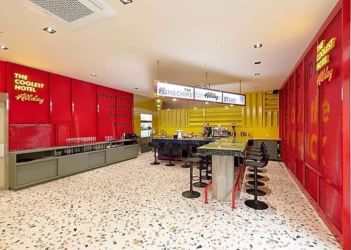 The Coolest Hotel 3*
